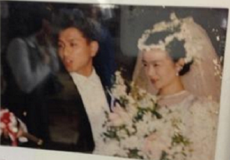 藤井フミヤの嫁の写真を紹介 キレイな人だった 16年気になる情報ブログ